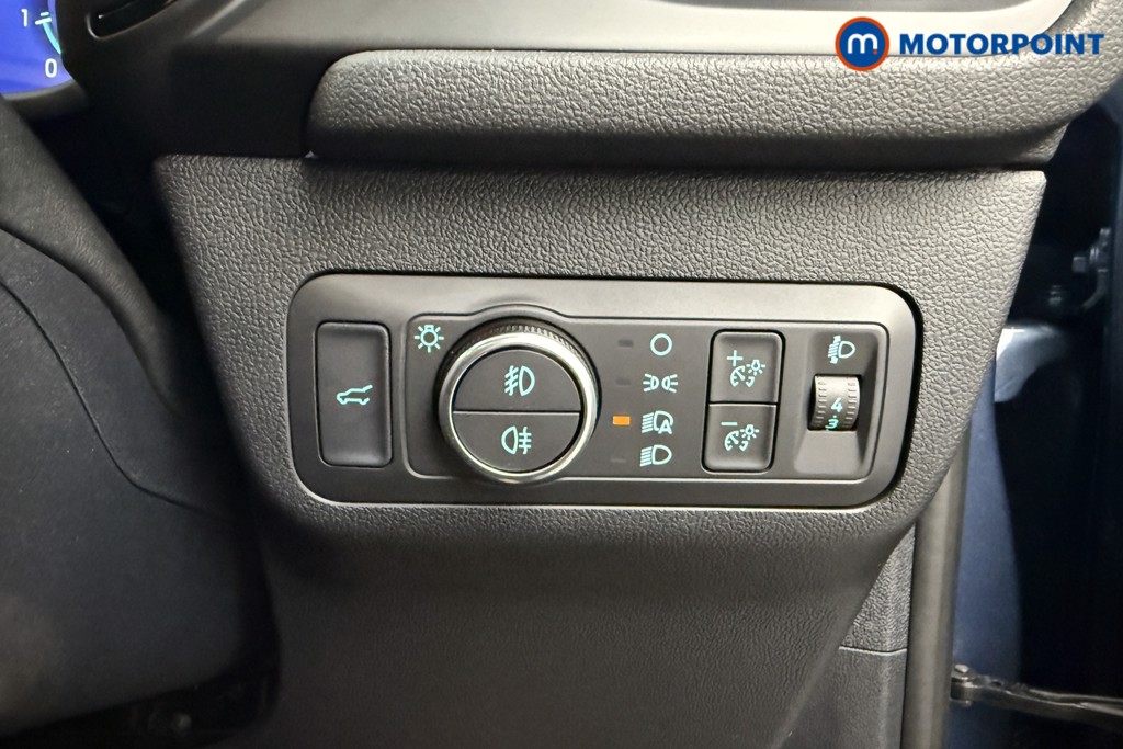 Ford Kuga Black Package Edition Manual Petrol SUV - Stock Number (1598300) - 17th supplementary image