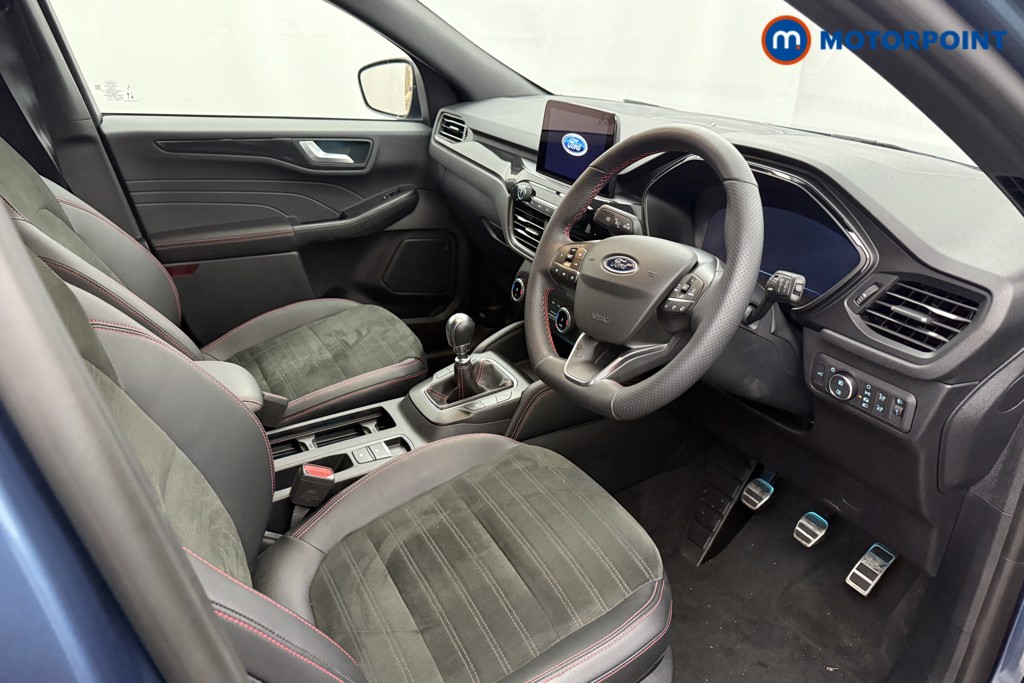 Ford Kuga Black Package Edition Manual Petrol SUV - Stock Number (1598300) - 1st supplementary image