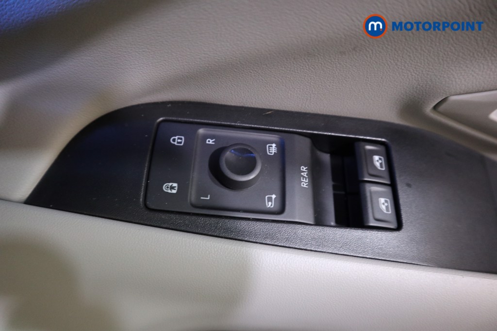 Ford Explorer Premium Automatic Electric SUV - Stock Number (1598492) - 8th supplementary image