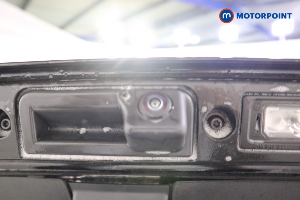 Ford Explorer Premium Automatic Electric SUV - Stock Number (1598492) - 14th supplementary image