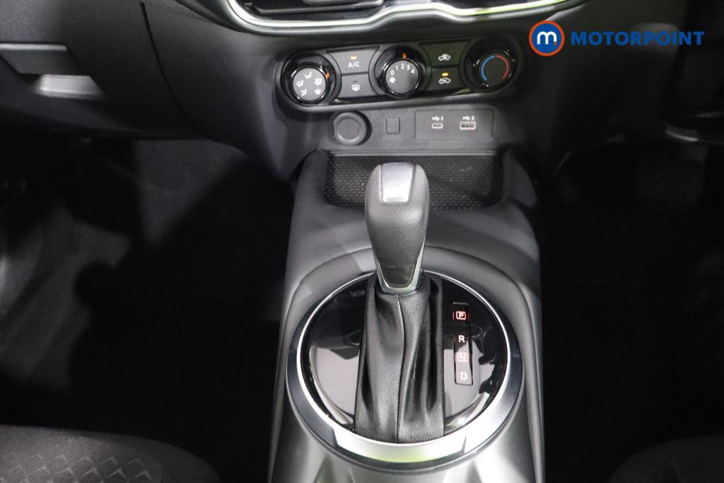 Nissan Juke Acenta Premium Automatic Petrol SUV - Stock Number (1598627) - 3rd supplementary image