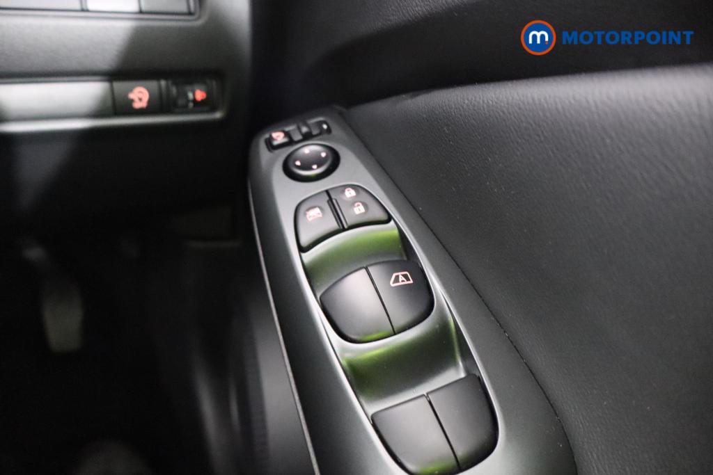 Nissan Juke Acenta Premium Automatic Petrol SUV - Stock Number (1598627) - 11th supplementary image