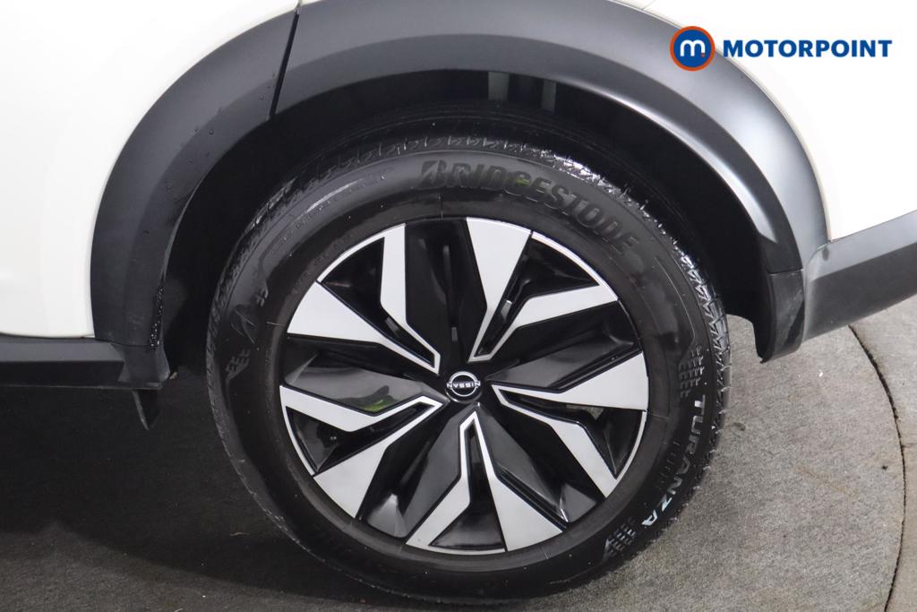 Nissan Juke Acenta Premium Automatic Petrol SUV - Stock Number (1598627) - 20th supplementary image