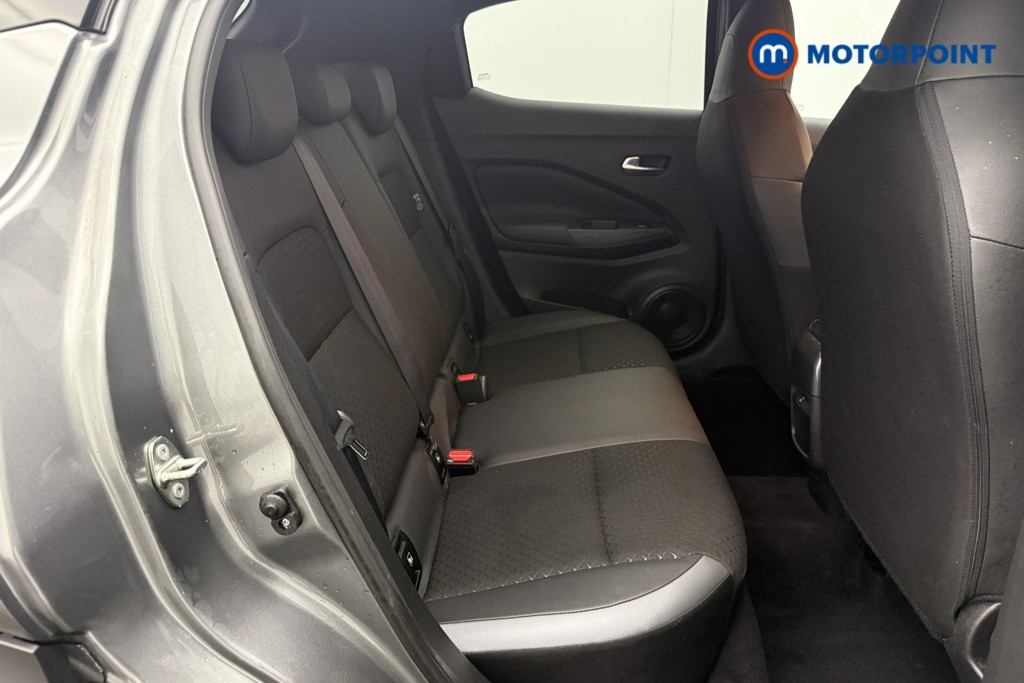 Nissan Juke N-Connecta Manual Petrol SUV - Stock Number (1598694) - 16th supplementary image