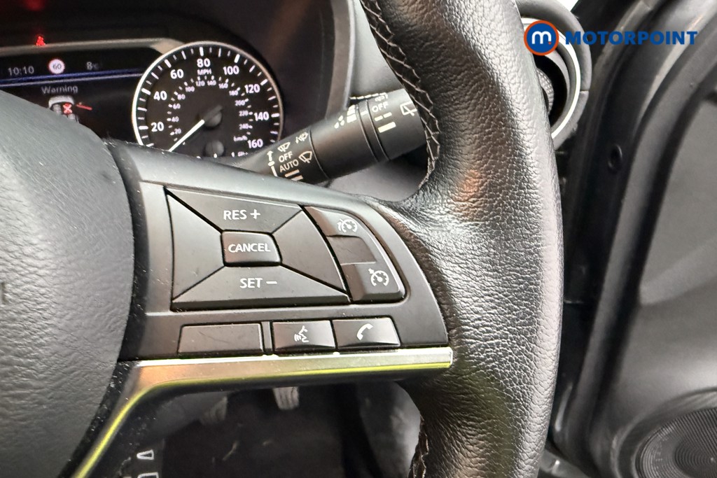 Nissan Juke N-Connecta Manual Petrol SUV - Stock Number (1598694) - 33rd supplementary image