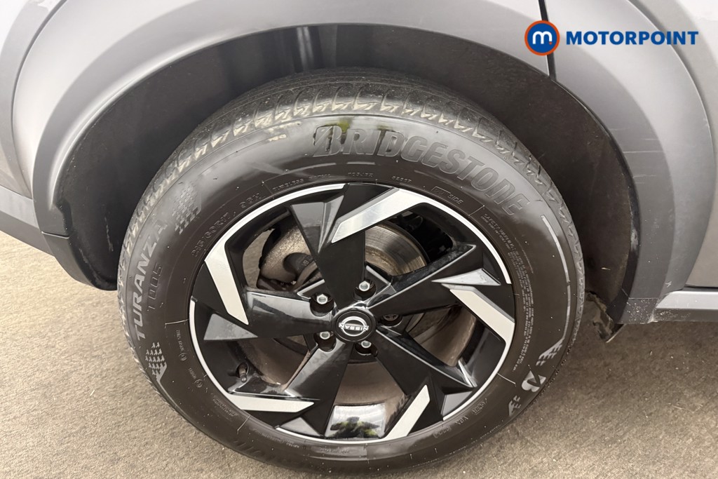 Nissan Juke N-Connecta Manual Petrol SUV - Stock Number (1598694) - 39th supplementary image