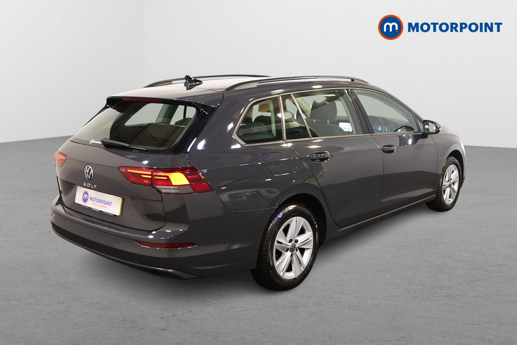 Volkswagen Golf Life Automatic Diesel Estate - Stock Number (1599049) - Drivers side rear corner