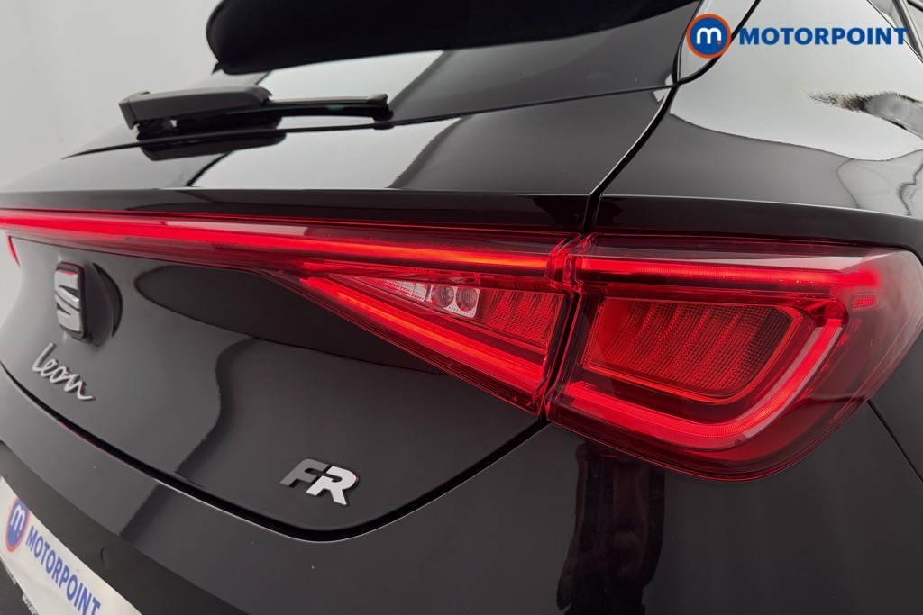 Seat Leon FR Manual Petrol Hatchback - Stock Number (1599221) - 31st supplementary image