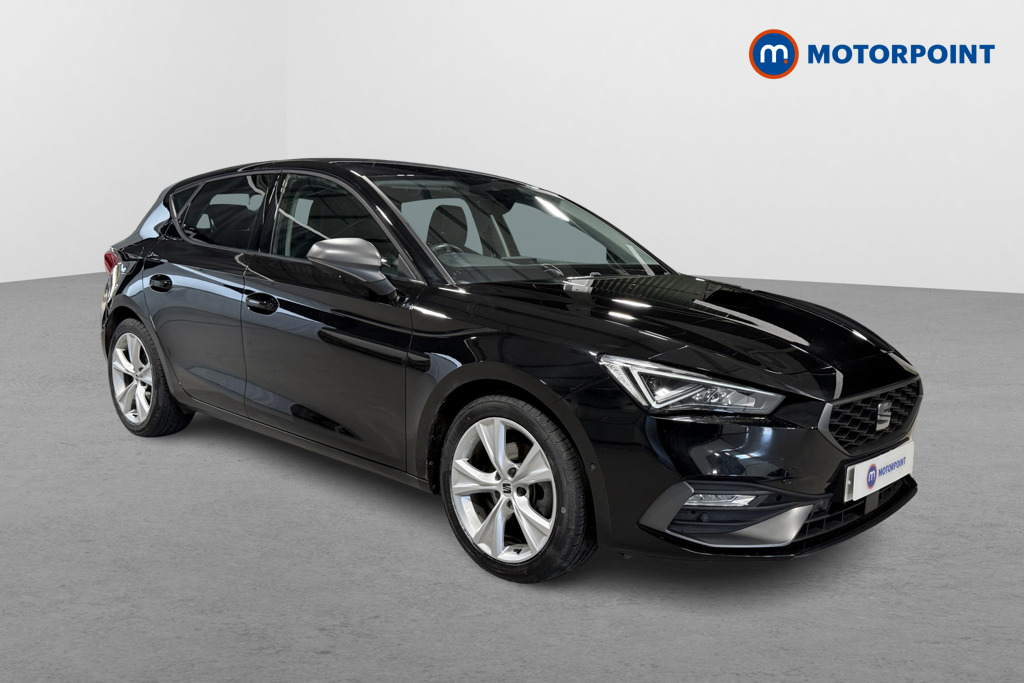 Seat Leon FR Manual Petrol Hatchback - Stock Number (1599221) - Drivers side front corner