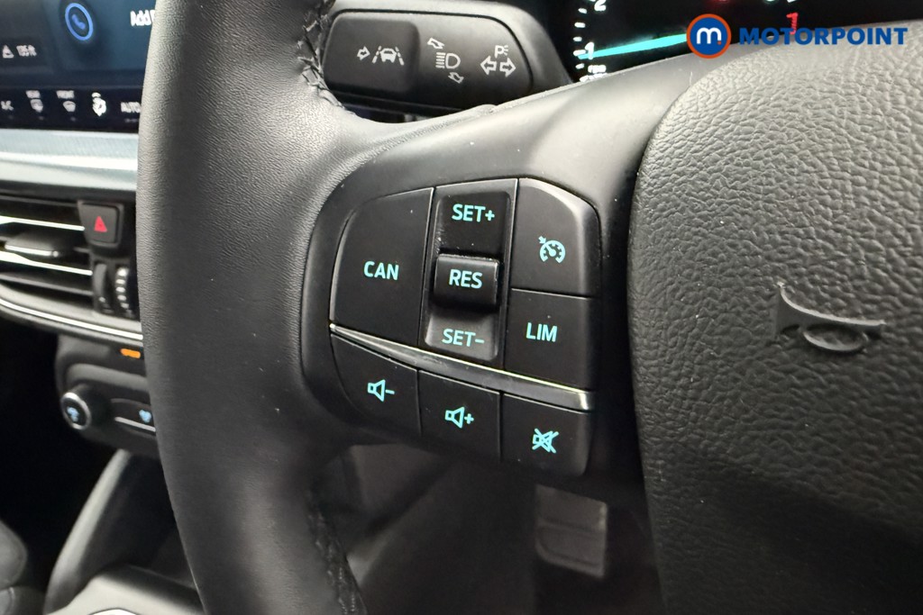 Ford Focus Active Manual Petrol Hatchback - Stock Number (1599301) - 3rd supplementary image