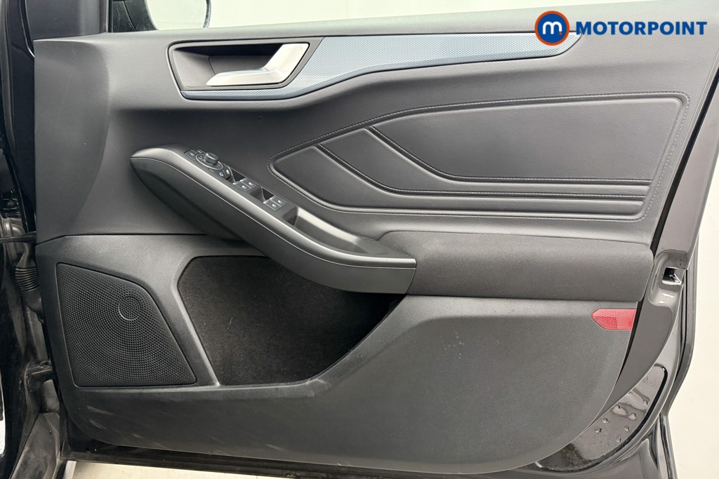 Ford Focus Active Manual Petrol Hatchback - Stock Number (1599301) - 18th supplementary image