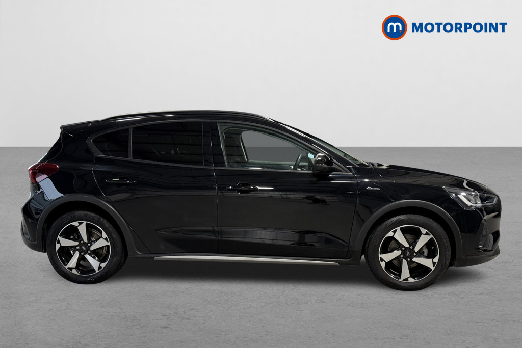 Ford Focus Active Manual Petrol Hatchback - Stock Number (1599301) - Drivers side