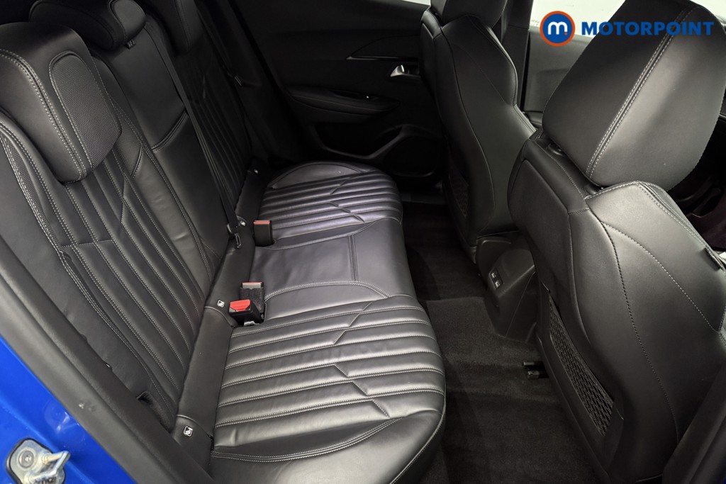 Peugeot 2008 Gt Premium Automatic Petrol SUV - Stock Number (1599374) - 23rd supplementary image