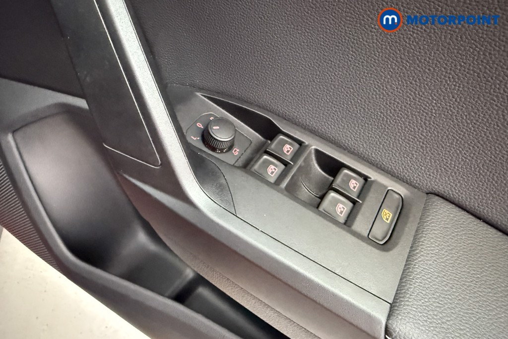 Seat Arona Xcellence Lux Automatic Petrol SUV - Stock Number (1599403) - 17th supplementary image