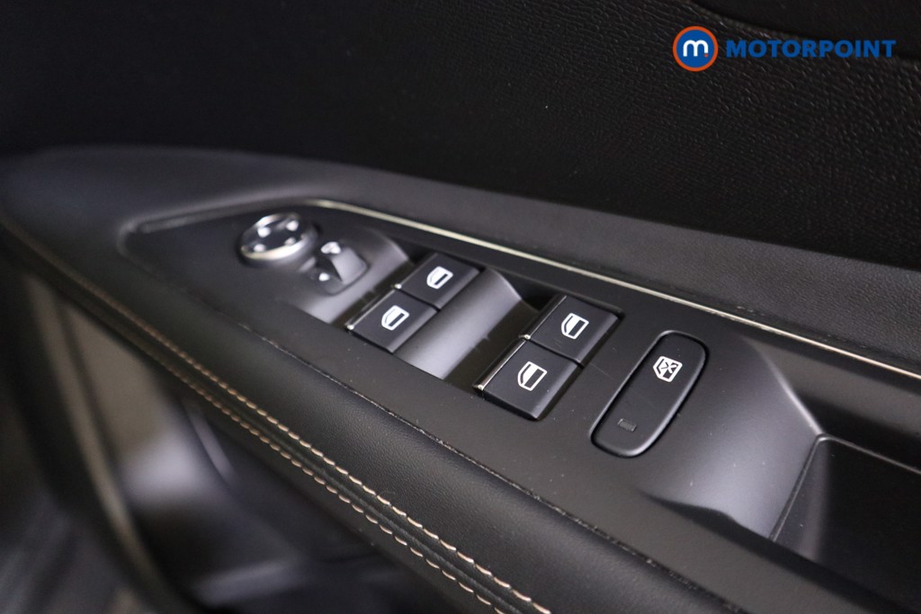 Peugeot 3008 Gt Premium Automatic Petrol SUV - Stock Number (1599548) - 12th supplementary image