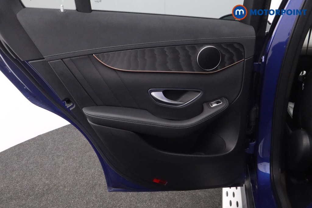 Mercedes-Benz EQC Amg Line Automatic Electric SUV - Stock Number (1599563) - 18th supplementary image