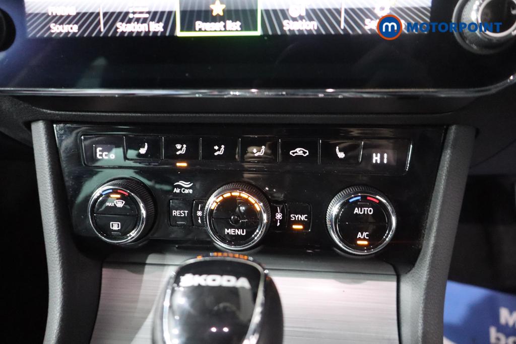 Skoda Superb Se Technology Automatic Petrol Plug-In Hybrid Estate - Stock Number (1599633) - 4th supplementary image