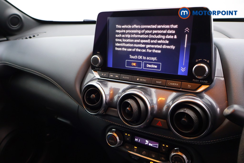 Nissan Juke N-Connecta Manual Petrol SUV - Stock Number (1599743) - 5th supplementary image