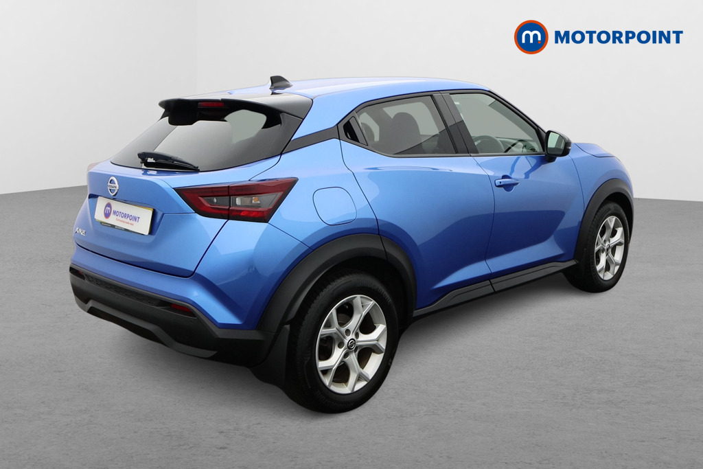 Nissan Juke N-Connecta Manual Petrol SUV - Stock Number (1599743) - Drivers side rear corner