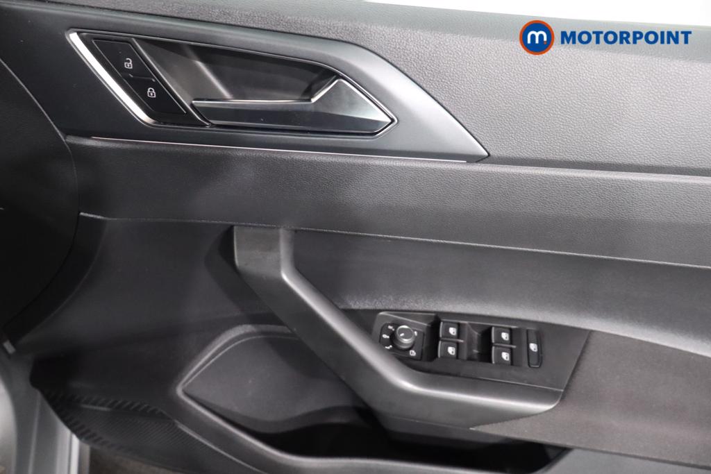 Volkswagen Polo R-Line Automatic Petrol Hatchback - Stock Number (1600069) - 13th supplementary image