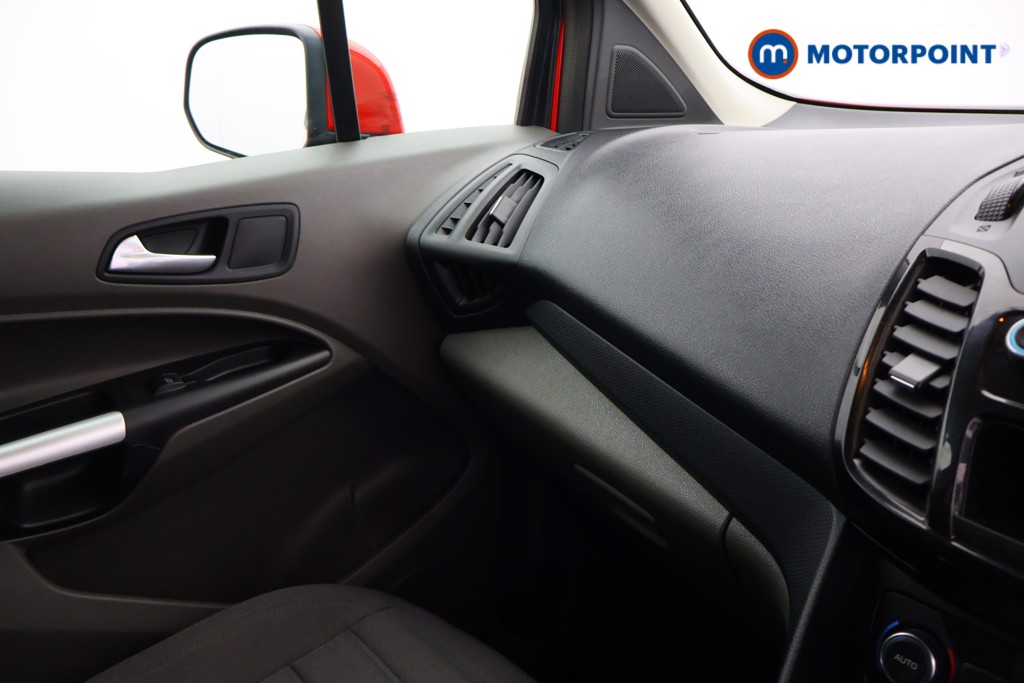 Ford Tourneo Connect Titanium Automatic Diesel People Carrier - Stock Number (1600356) - 6th supplementary image