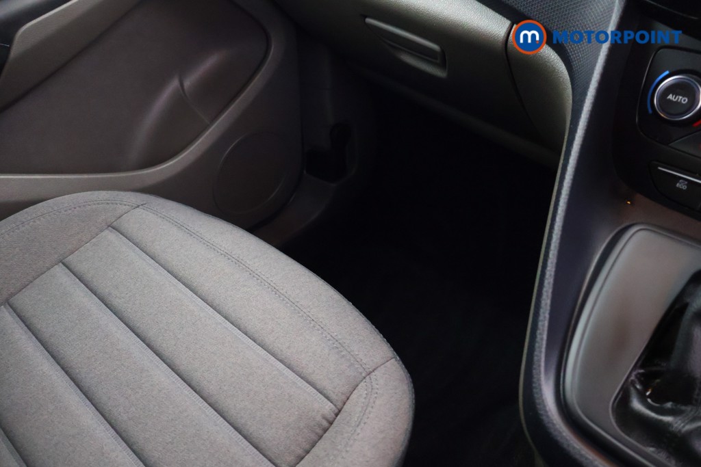 Ford Tourneo Connect Titanium Automatic Diesel People Carrier - Stock Number (1600356) - 8th supplementary image
