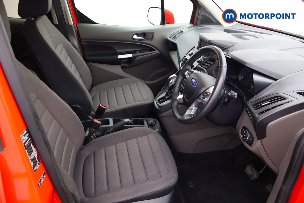 Ford Tourneo Connect Titanium Automatic Diesel People Carrier - Stock Number (1600356) - 12th supplementary image