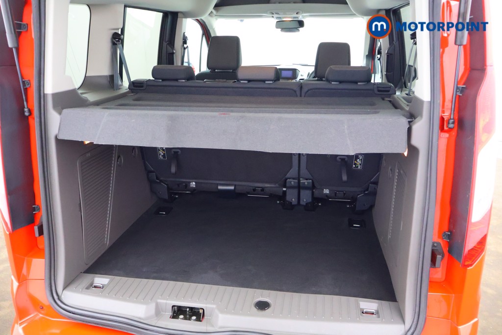 Ford Tourneo Connect Titanium Automatic Diesel People Carrier - Stock Number (1600356) - 14th supplementary image