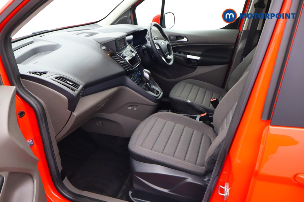 Ford Tourneo Connect Titanium Automatic Diesel People Carrier - Stock Number (1600356) - 16th supplementary image