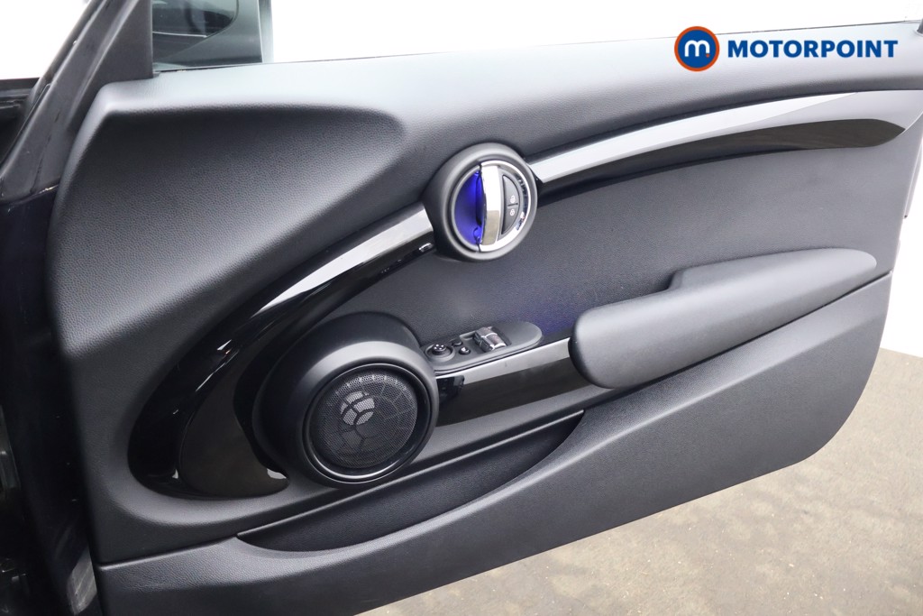 Mini Hatchback Cooper S Level 3 Automatic Electric Hatchback - Stock Number (1600648) - 10th supplementary image