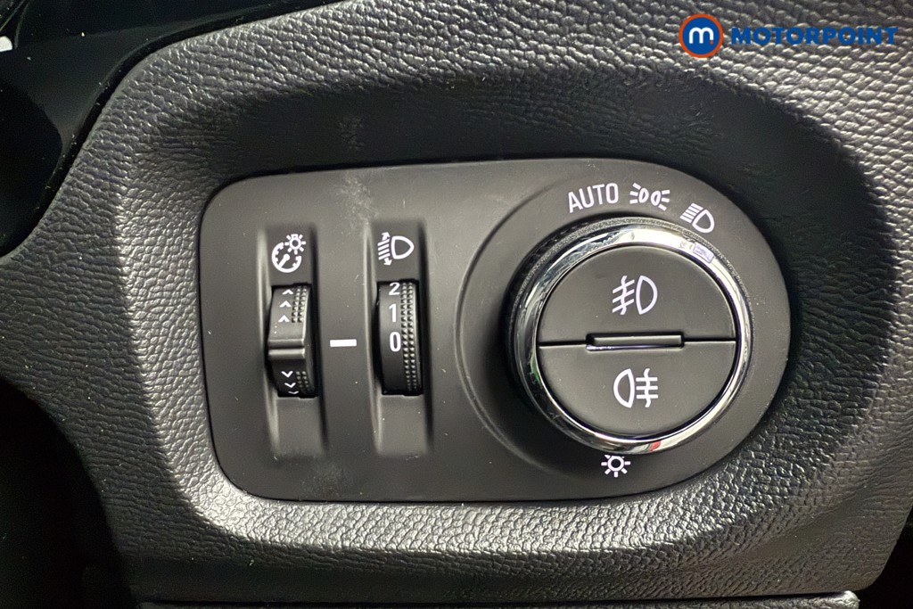 Vauxhall Corsa GS Manual Petrol Hatchback - Stock Number (1600793) - 16th supplementary image