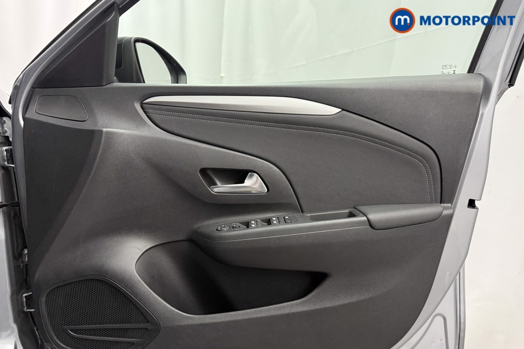 Vauxhall Corsa GS Manual Petrol Hatchback - Stock Number (1600866) - 17th supplementary image