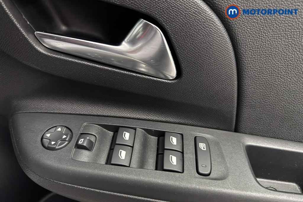 Vauxhall Corsa GS Manual Petrol Hatchback - Stock Number (1600866) - 18th supplementary image