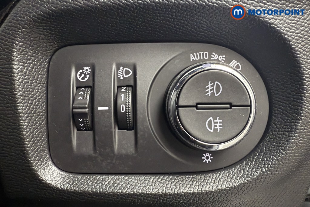 Vauxhall Corsa GS Manual Petrol Hatchback - Stock Number (1600867) - 16th supplementary image