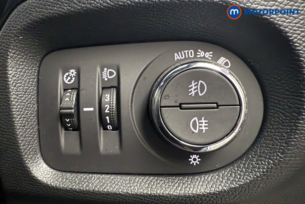 Vauxhall Corsa GS Manual Petrol Hatchback - Stock Number (1600879) - 16th supplementary image