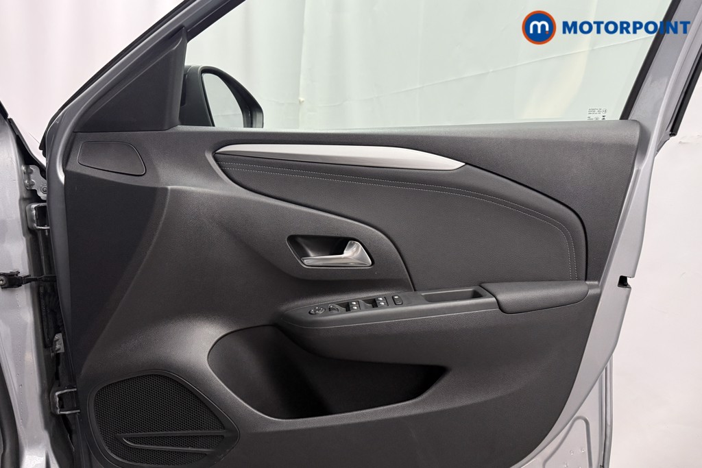 Vauxhall Corsa GS Manual Petrol Hatchback - Stock Number (1600879) - 17th supplementary image