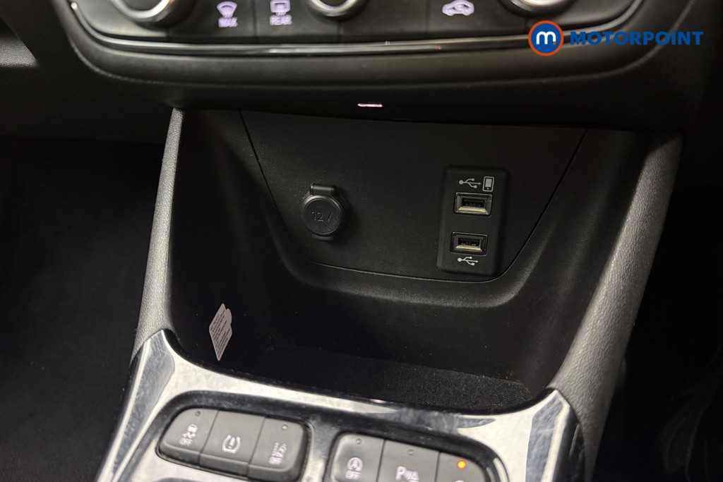 Vauxhall Crossland Ultimate Automatic Petrol SUV - Stock Number (1600953) - 14th supplementary image