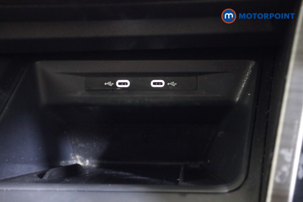 Cupra Formentor V1 Automatic Petrol Plug-In Hybrid SUV - Stock Number (1601107) - 7th supplementary image