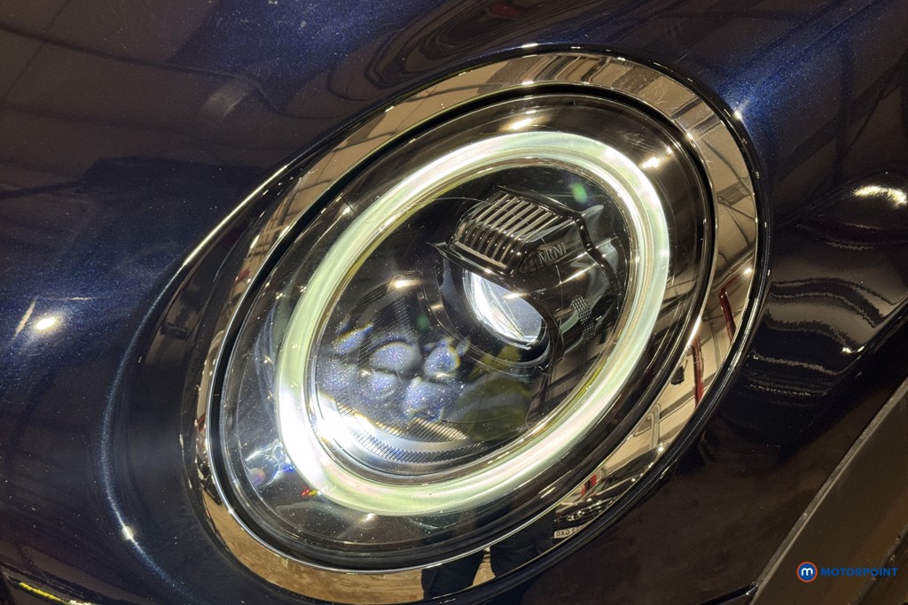 Mini Convertible Cooper Exclusive Automatic Petrol Convertible - Stock Number (1601278) - 4th supplementary image