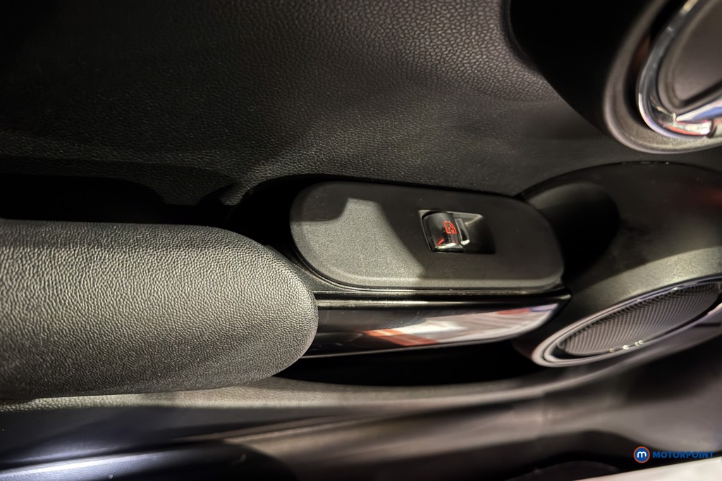 Mini Convertible Cooper Exclusive Automatic Petrol Convertible - Stock Number (1601278) - 10th supplementary image