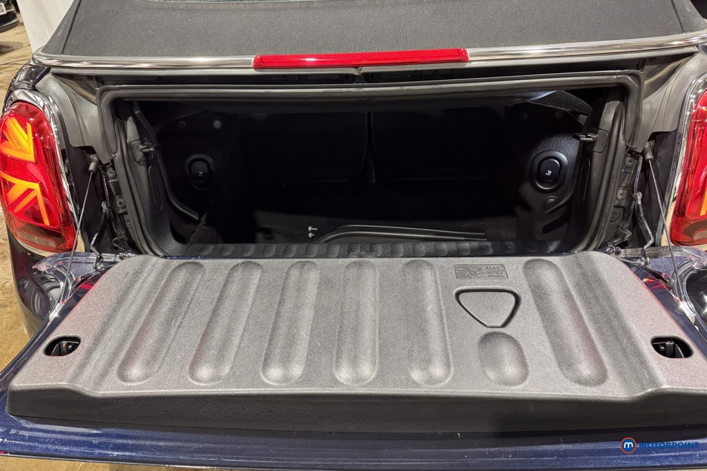 Mini Convertible Cooper Exclusive Automatic Petrol Convertible - Stock Number (1601278) - 24th supplementary image