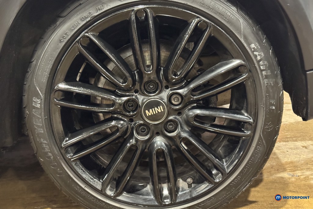 Mini Convertible Cooper Exclusive Automatic Petrol Convertible - Stock Number (1601278) - 25th supplementary image