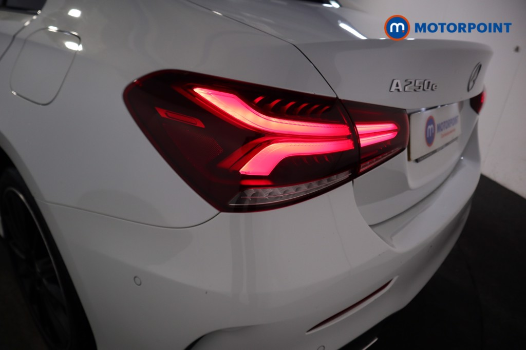 Mercedes-Benz A Class Amg Line Premium Plus Night Edition Automatic Petrol Plug-In Hybrid Saloon - Stock Number (1601388) - 26th supplementary image