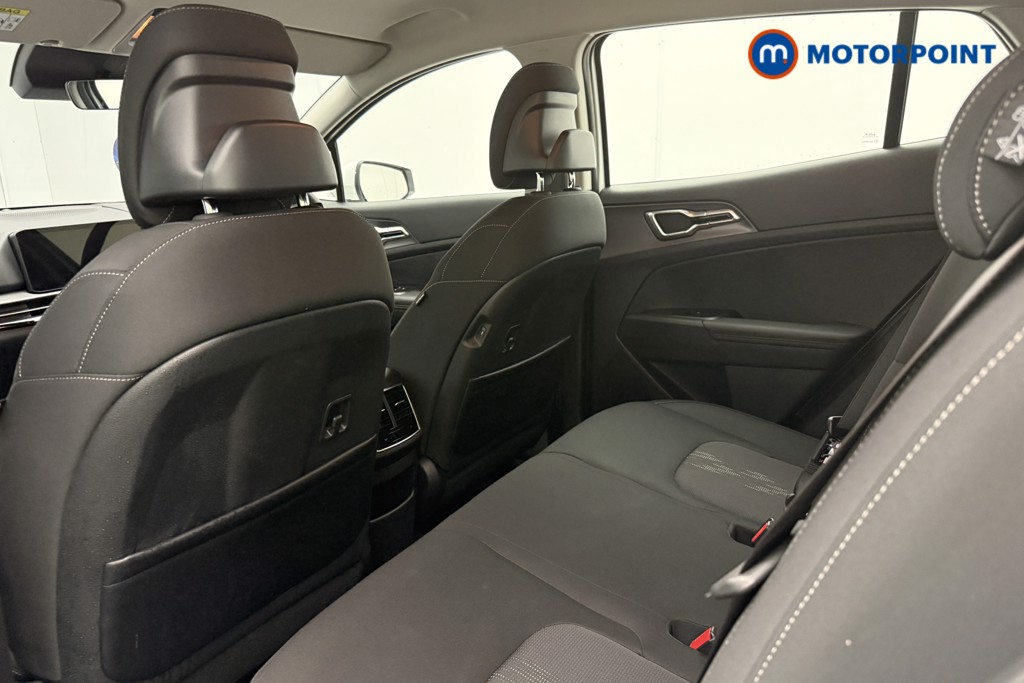 KIA Sportage Pure Automatic Petrol-Electric Hybrid SUV - Stock Number (1601535) - 4th supplementary image
