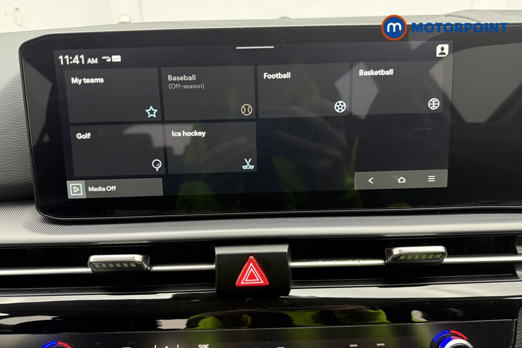 KIA Sportage Pure Automatic Petrol-Electric Hybrid SUV - Stock Number (1601535) - 29th supplementary image