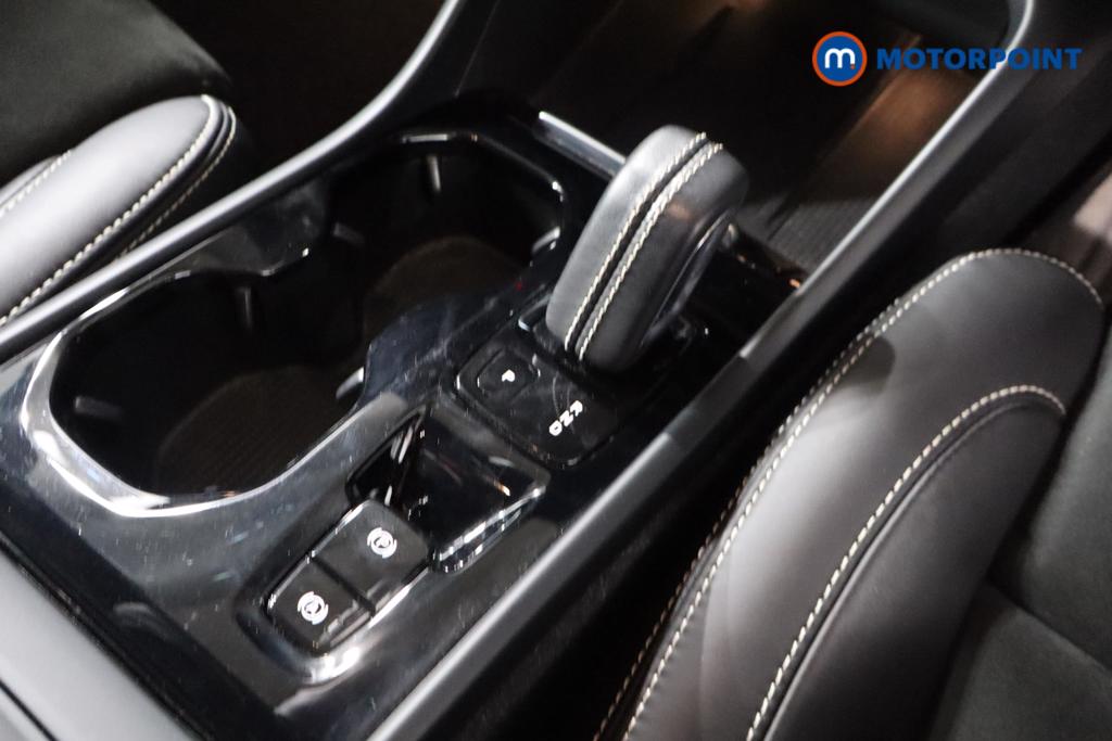 Volvo Xc40 R Design Automatic Petrol SUV - Stock Number (1601553) - 4th supplementary image