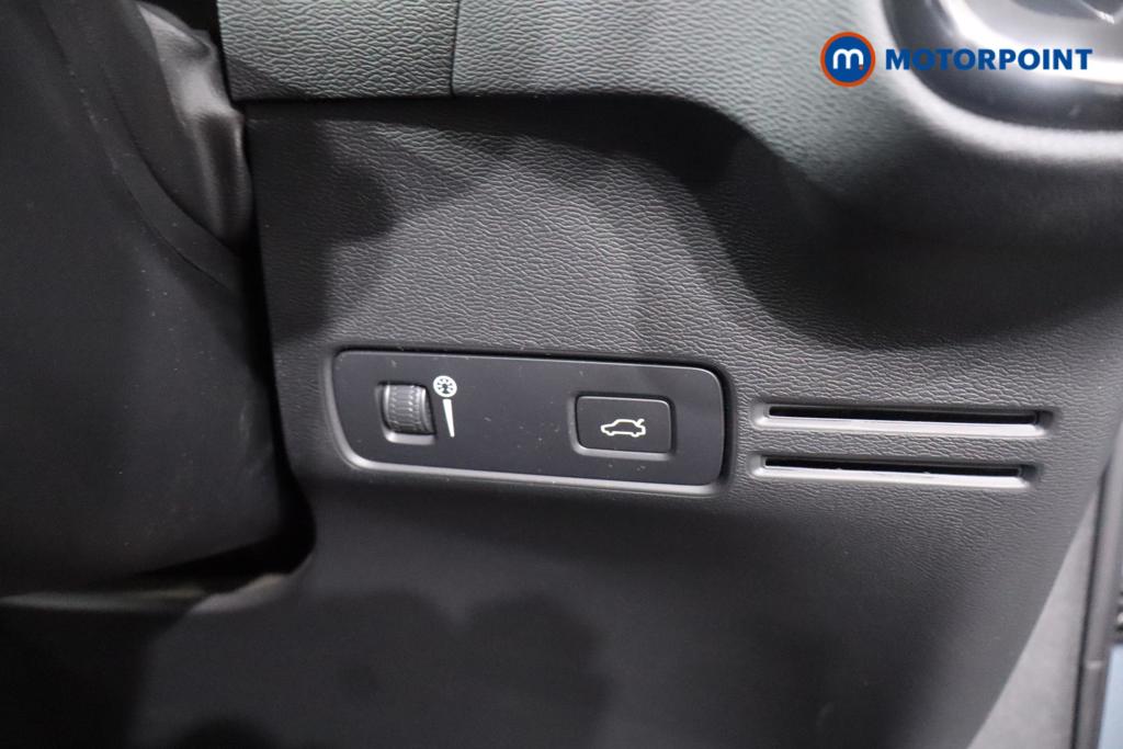Volvo Xc40 R Design Automatic Petrol SUV - Stock Number (1601553) - 10th supplementary image