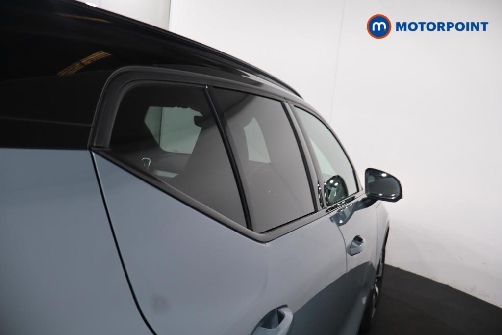 Volvo Xc40 R Design Automatic Petrol SUV - Stock Number (1601553) - 23rd supplementary image