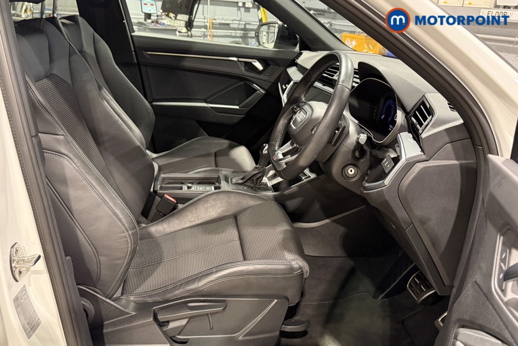 Audi Q3 Black Edition Automatic Diesel SUV - Stock Number (1601617) - 2nd supplementary image