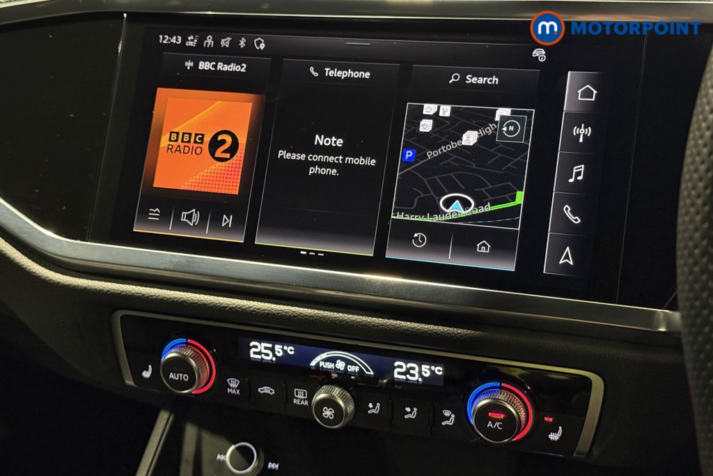 Audi Q3 Black Edition Automatic Diesel SUV - Stock Number (1601617) - 9th supplementary image